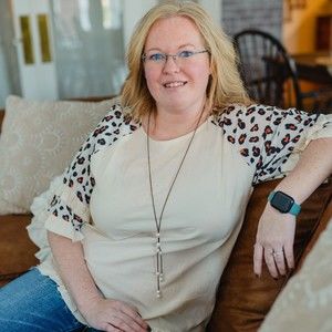 Meet your Posher, Brittney